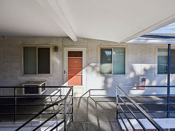 3rd image of 80 W Taylor St #24-6