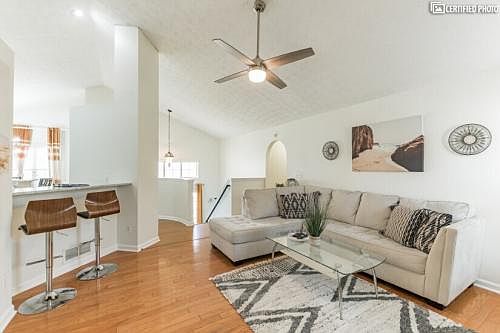 5th image of 2626 Abbotts Glen Dr NW