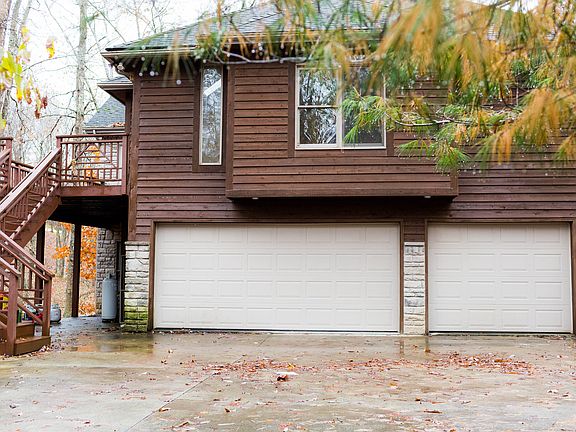 3 car garage. 