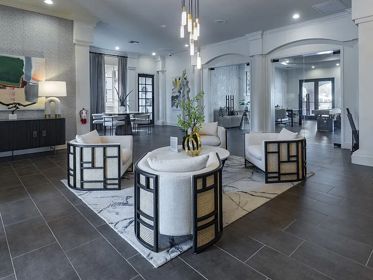 Doral West — Photo 22