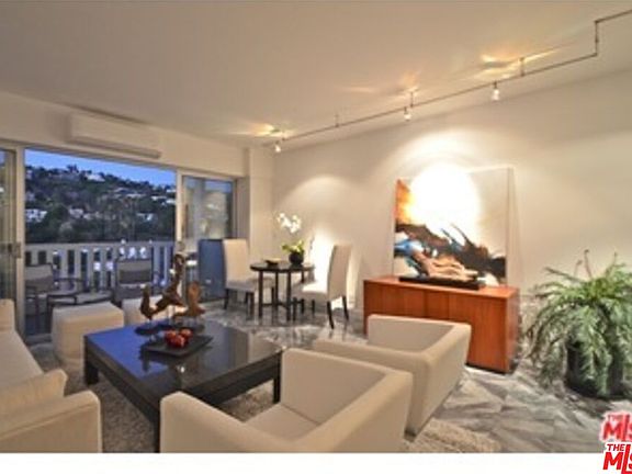 3rd image of 999 N Doheny Dr APT 1204