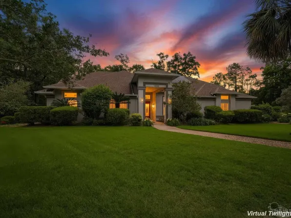 1400 Kings Rd, Cantonment, FL 32533