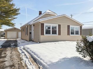 147 Caroline St, East Peoria, IL