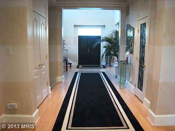 2nd image of 8006 Cobble Creek Cir