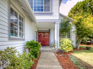 24619 SE 37th St, Issaquah, WA 98029