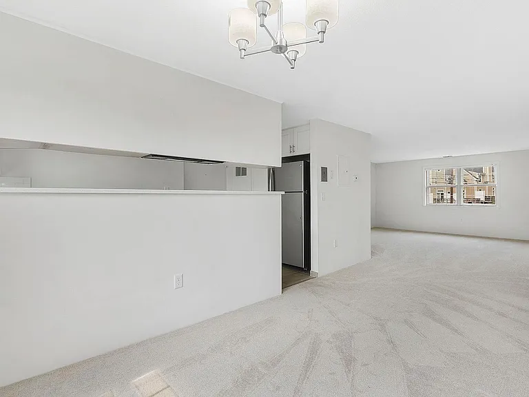 2 Bedford Rd #29 — Photo 5