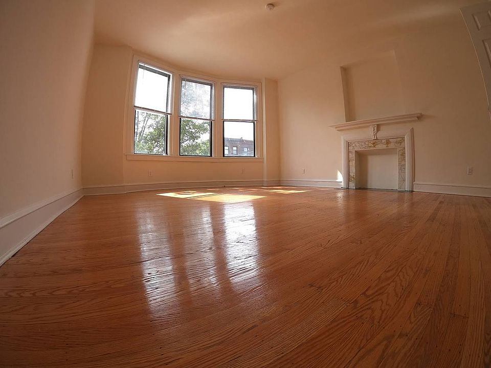 1st image of 1901 S Broad St Floor 2