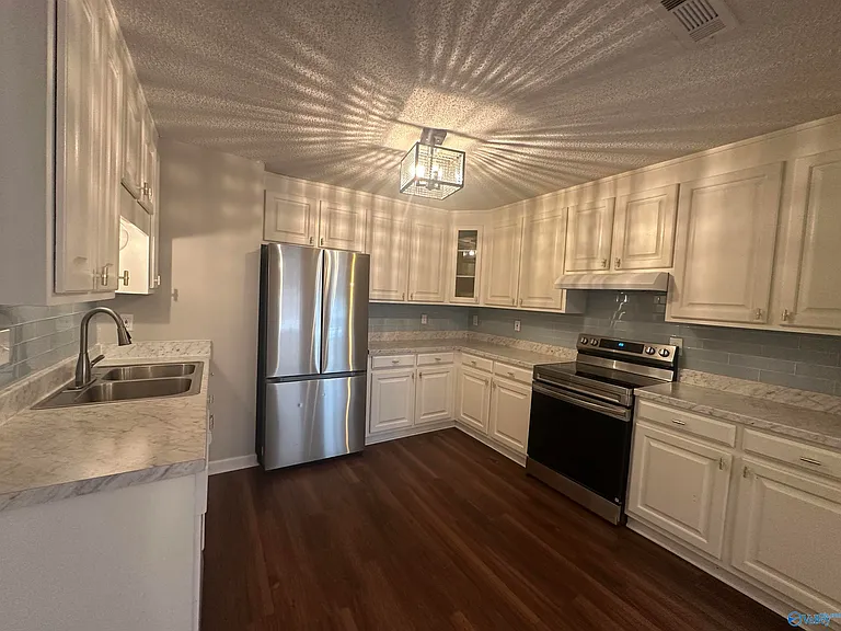 3030 Dupree Dr SW — Photo 9