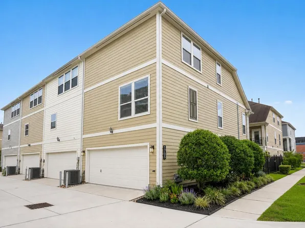 1705 Stuart St, Houston, TX 77004