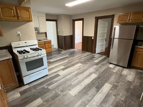 14 Portland St #3