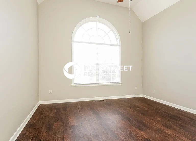 6016 Blue Hole Way — Photo 9