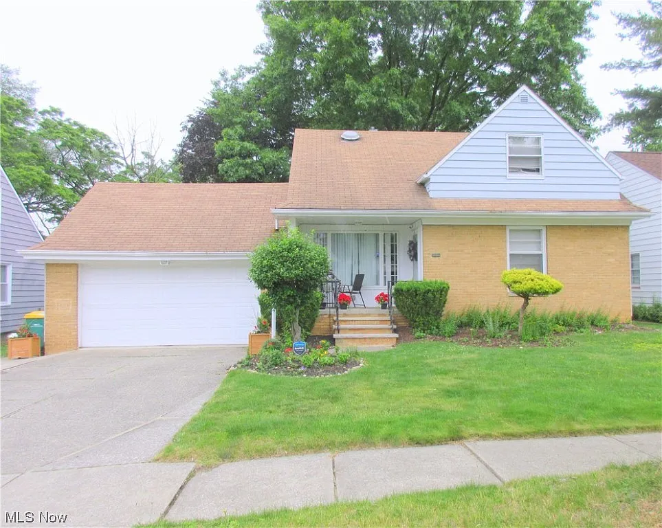 19693 Mountville Dr photo 1