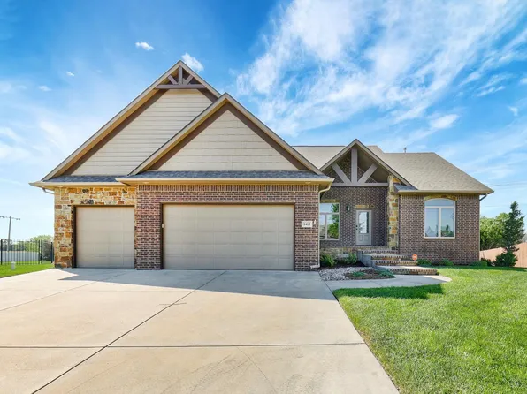 1412 N Blackstone Ct, Wichita, KS 67235