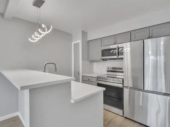 4837 Cedar Springs Rd APT 321, Dallas, TX 75219