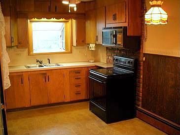 2nd image of 248 Vliet Blvd
