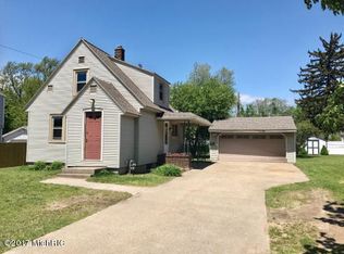 125 W 32nd St, Holland, MI 49423