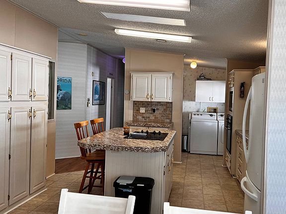 4th image of 3417 Heatherway Ln #3417