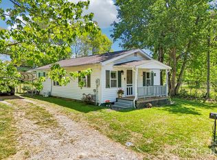 235 Gull Ave #431, East Flat Rock, NC 28726