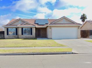 662 Larkspur Ave, Lemoore, CA 93245