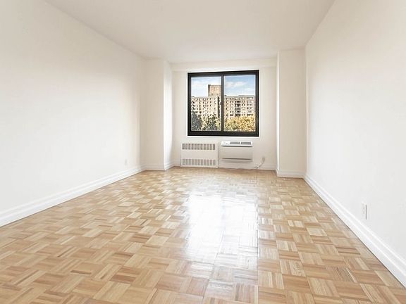 4th image of 2186 5th Ave APT 8B