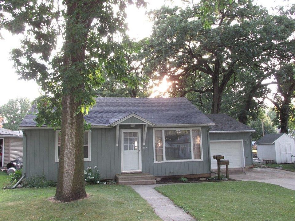 1st image of 813 N 12th St