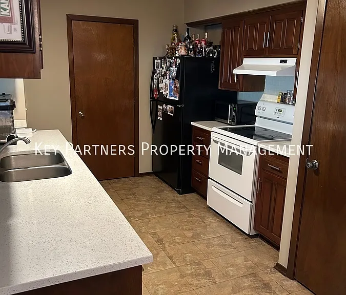 435 W 104th St #B — Photo 10