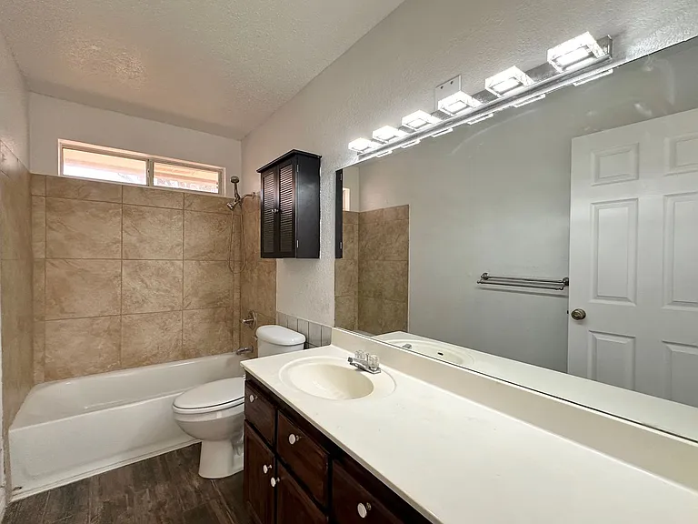3004 Sundown Ln — Photo 21