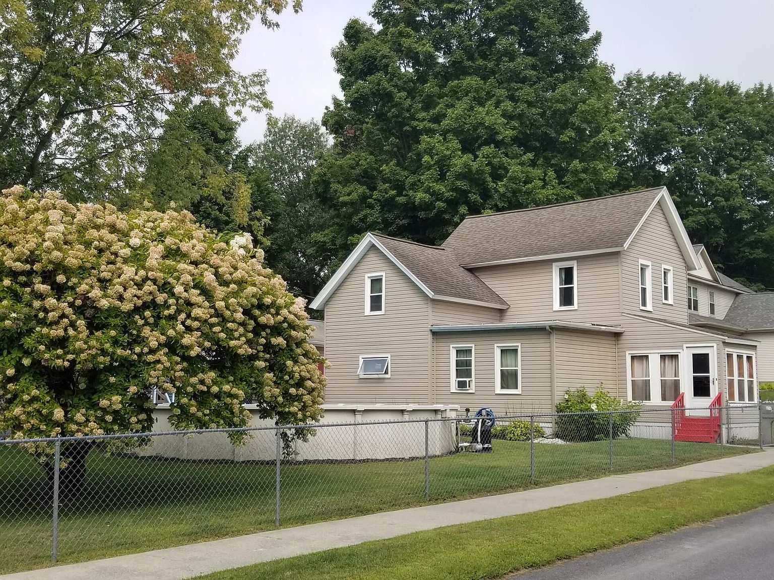 21 Division Street, Ballston Spa, NY 12020 Zillow