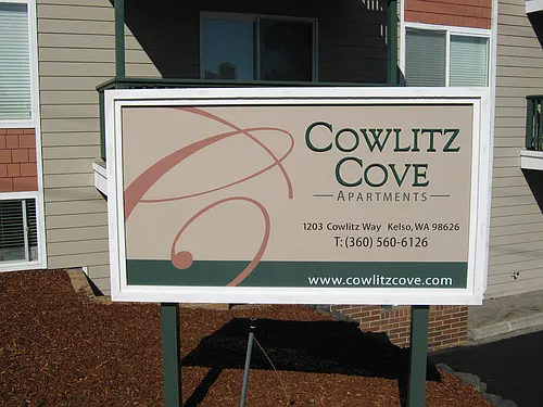1203 Cowlitz Way #3 Photo 1