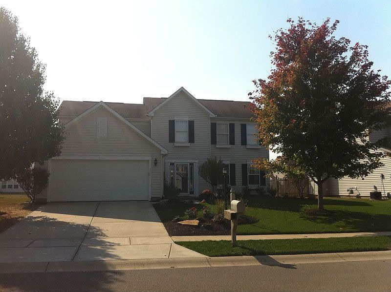 2nd image of 5901 Sandalwood Dr