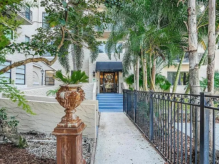 2109 Bayshore Blvd #603 — Photo 2