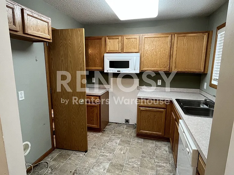 16477 Timber Crest Dr SE — Photo 38