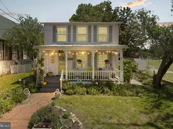 100 Cambridge St, Fredericksburg, VA 22405