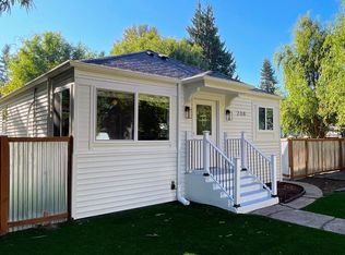 208 W Crow St, Kent, WA 98032