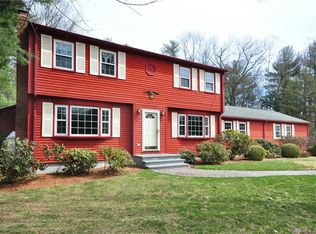 20 Coach Cir, Windsor, CT 06095
