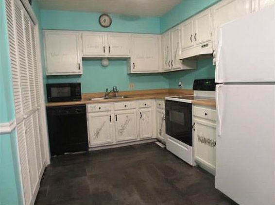 5th image of 717 Crestwood Dr #715