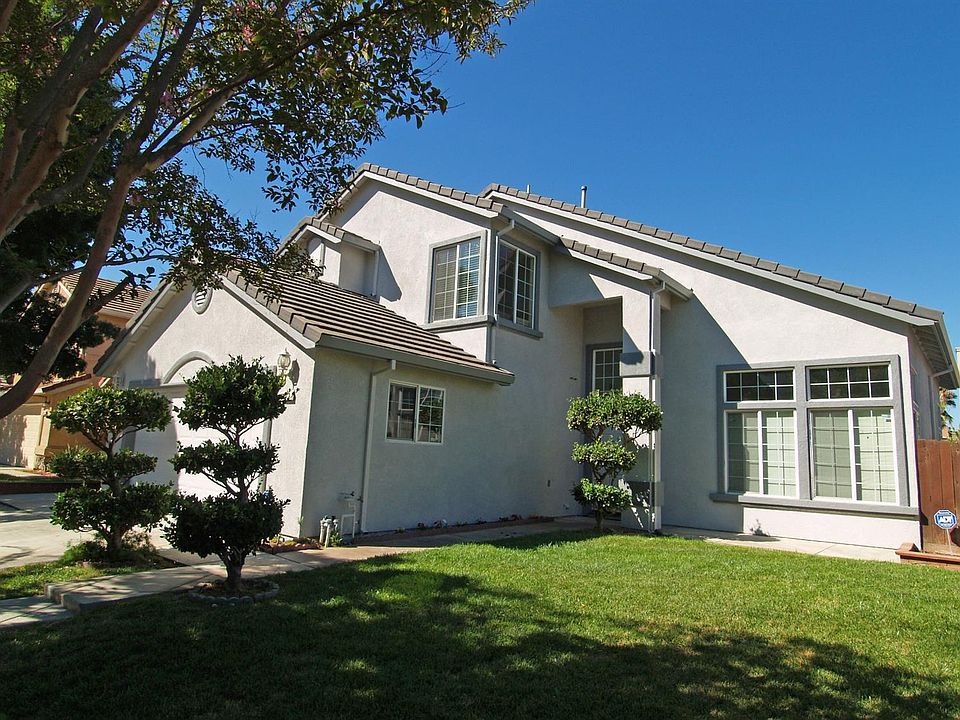 1st image of 2817 Pompeii Ln