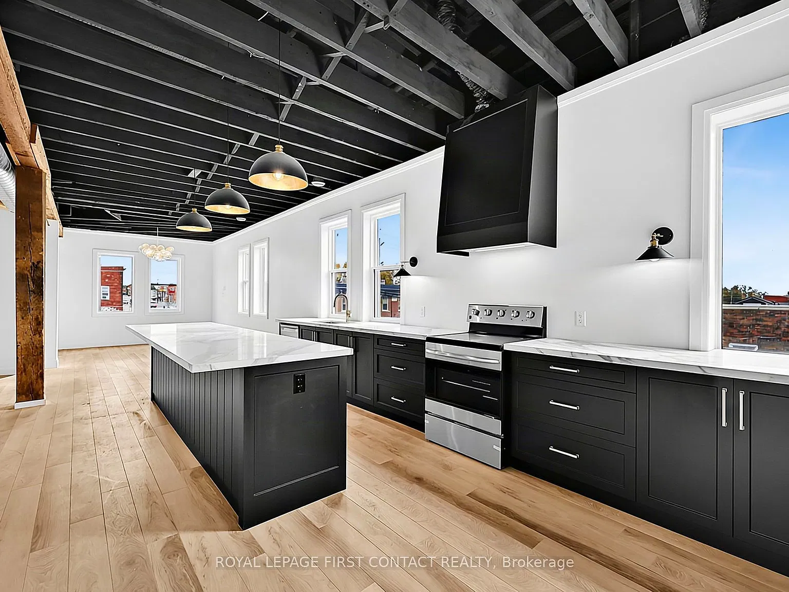 3 bed, $4,000 — Photo 3