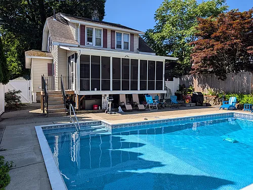 1 Agate Ave Photo 1