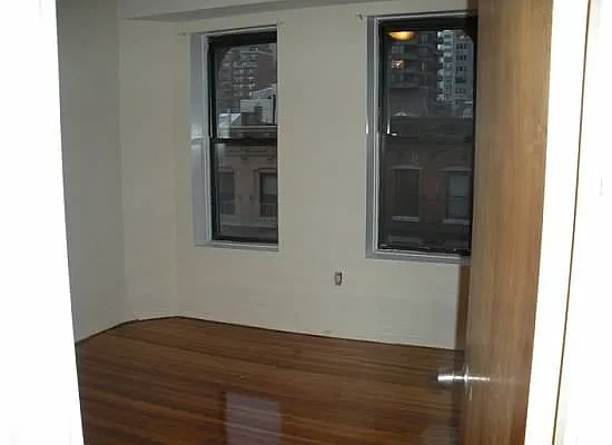 Rented by City Wide Apartments | media 26