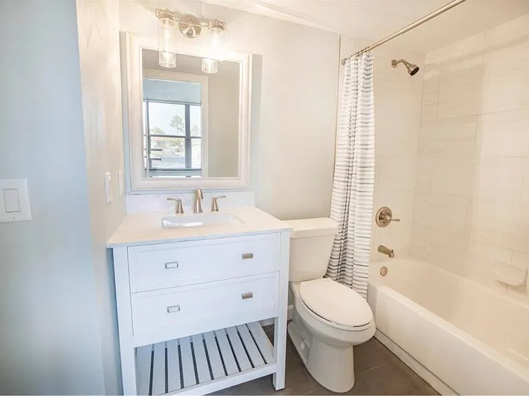 2049 Skimmer Ct W — Photo 13