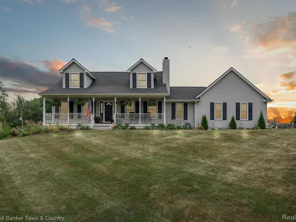 11670 Clyde Rd, Fenton, MI 48430