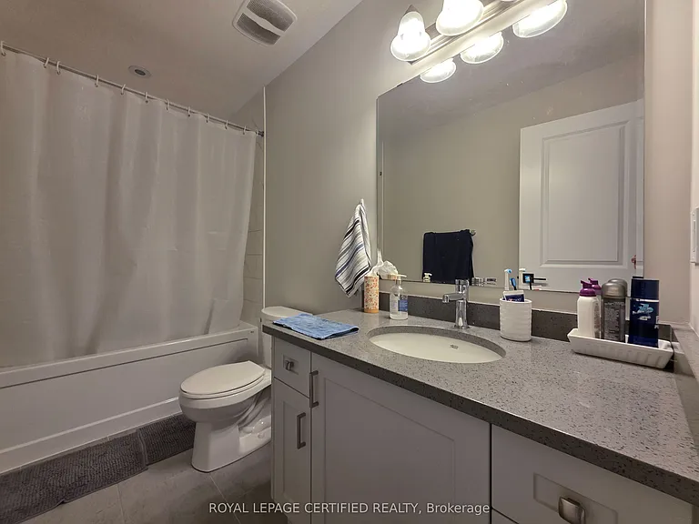 9 Valencia Ave — Photo 14