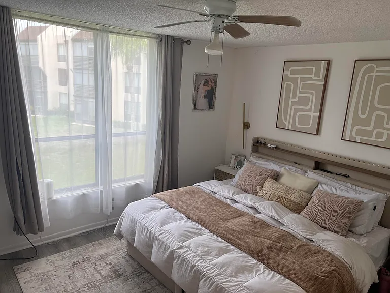 6301 N University Dr — Photo 8
