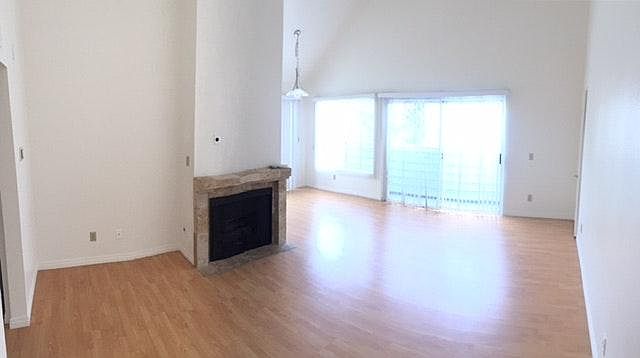 1st image of 920 N Alfred St APT 201