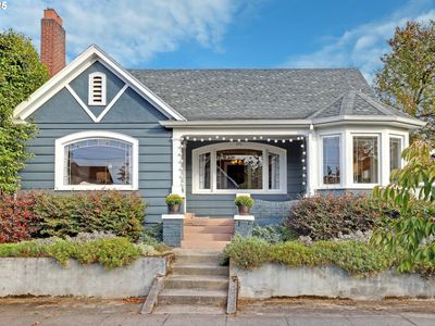 621 NE Ainsworth St, Portland, OR, 97211