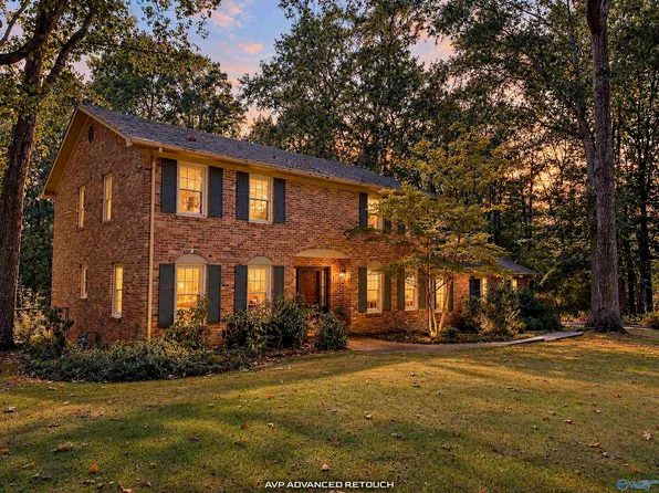4412 Willow Bend Rd SE, Decatur, AL 35603
