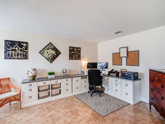 2nd image of 11803 Country Cove Way
