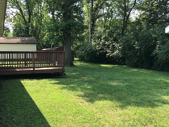 3rd image of 713 Rogers Dr