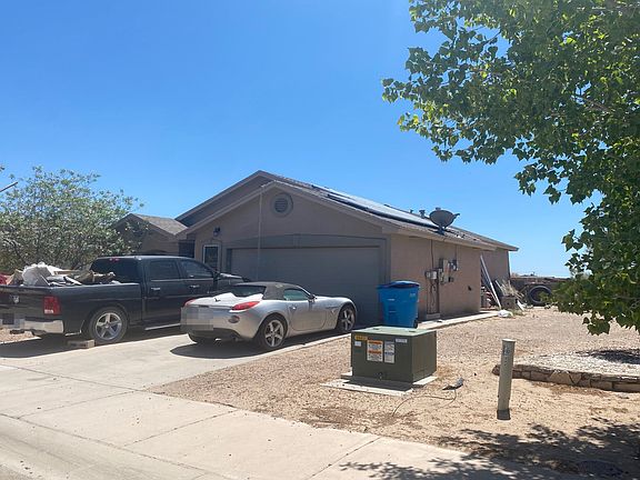 2nd image of 228 Flor Eucharis Dr